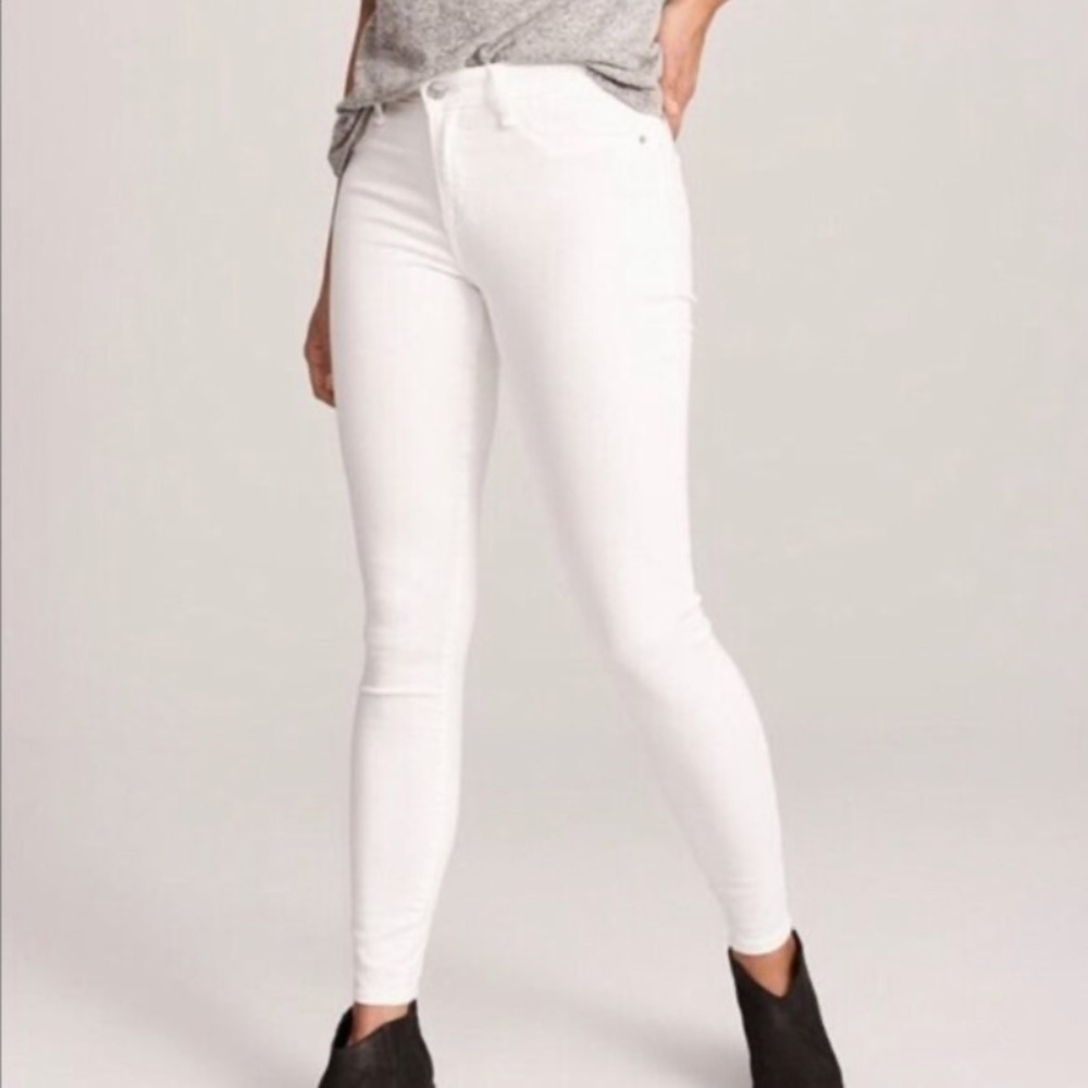 Abercrombie and Fitch Harper Super Skinny Jean 10R | 30